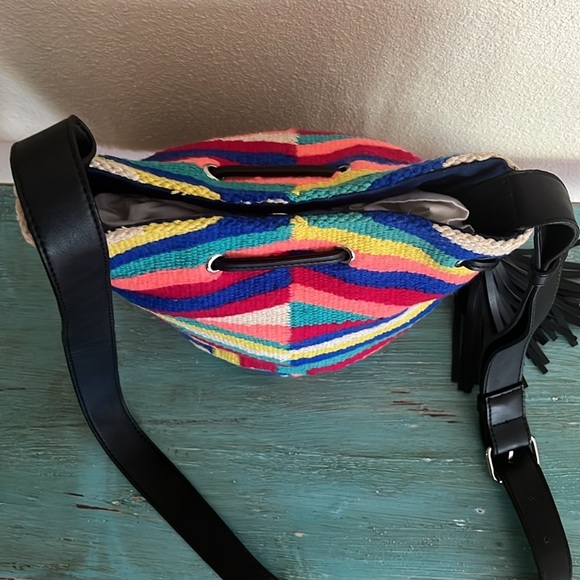 NWOT Rebecca Minkoff Wonderland Woven Bucket Bag Purse Boho Black Tassels NEW - Picture 5 of 10